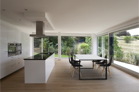 Variationen rund ums Möbel – Lösungen aus Beton für moderne Innenräume